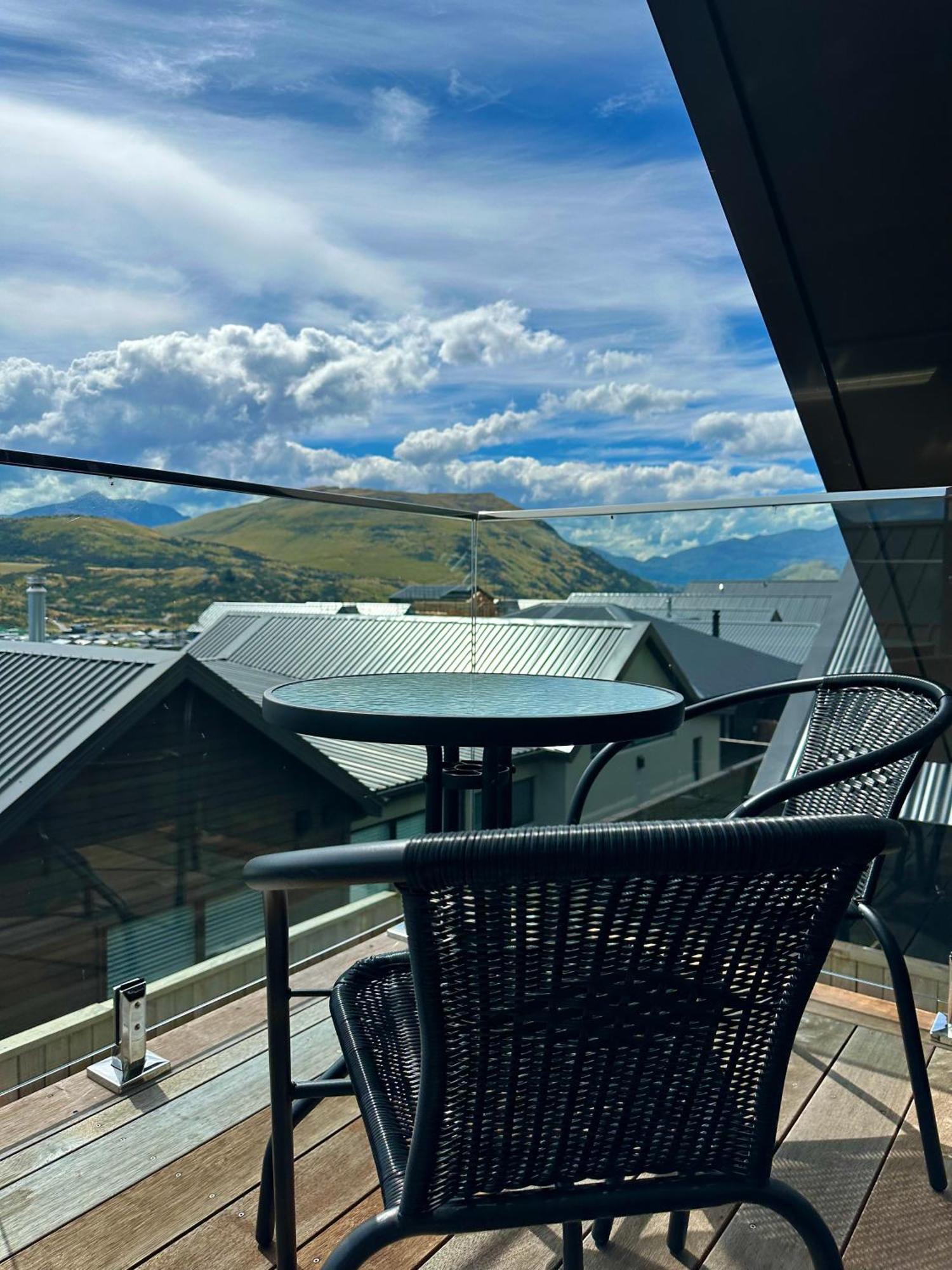 Remarkable View With Hot Tub Frankton Exterior foto